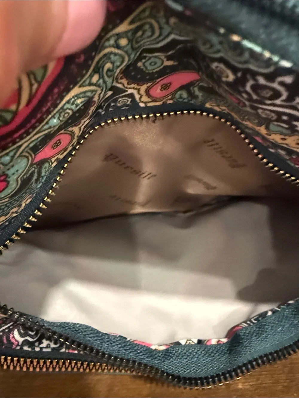 Yuesite Paisley Crossbody Bag Multicolor Teal Pink Navy Multiple Pockets